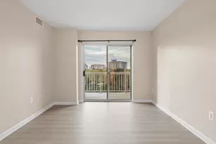 3101 N Hampton Dr, Alexandria, VA 22302 - Photo 13