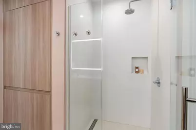 737 Swann Avenue #406, Alexandria, VA 22301 - Photo 19