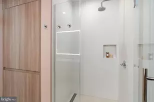 737 Swann Ave, Alexandria, VA 22301 - Photo 19