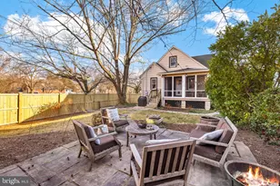 1 W Oak St, Alexandria, VA 22301 - Photo 39