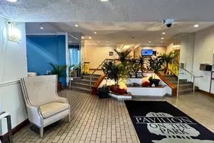 5340 Holmes Run Pkwy, Alexandria, VA 22304 - Photo 23