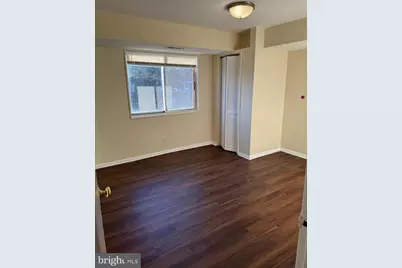 5340 Holmes Run Parkway #301, Alexandria, VA 22304 - Photo 17