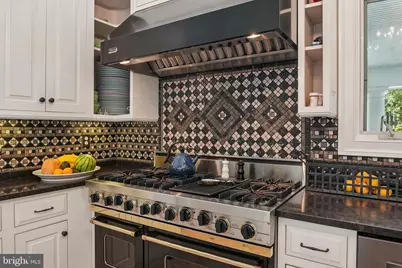 320 1/2 Mansion Drive, Alexandria, VA 22302 - Photo 19