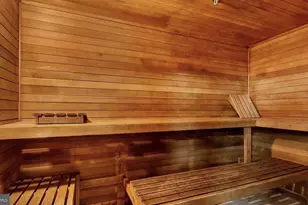 3302 Wyndham Cir, Alexandria, VA 22302 - Photo 5