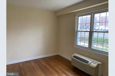 203 E Glebe Road #D, Alexandria, VA 22305 - Photo 3