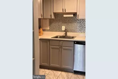 2 Canterbury Square #101, Alexandria, VA 22304 - Photo 15