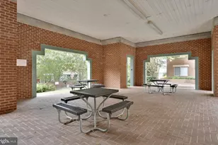 610 N West St, Alexandria, VA 22314 - Photo 29