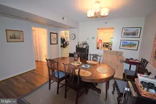 610 N West St, Alexandria, VA 22314 - Photo 3