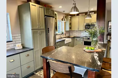 1649 Fitzgerald Lane, Alexandria, VA 22302 - Photo 5