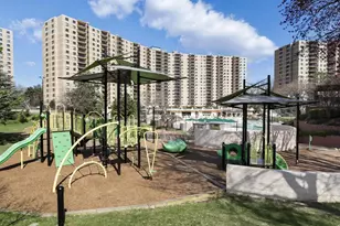 203 Yoakum Pkwy, Alexandria, VA 22304 - Photo 45