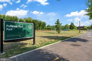 513 E Custis Ave, Alexandria, VA 22301 - Photo 21