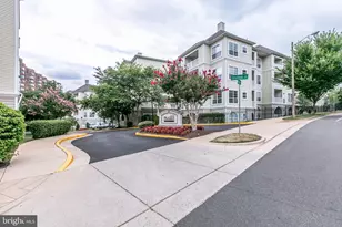 4560 Strutfield Ln, Alexandria, VA 22311 - Photo 45