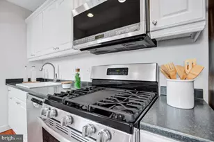 1437 Duke St, Alexandria, VA 22314 - Photo 13