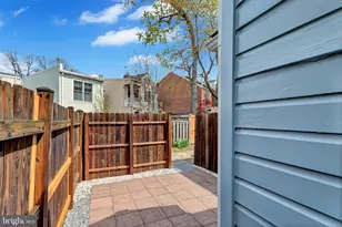 1437 Duke St, Alexandria, VA 22314 - Photo 27