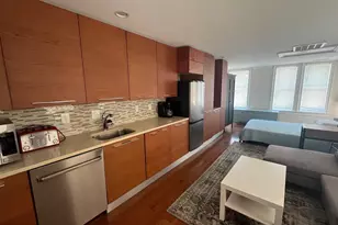 109 S Columbus Street S, Alexandria, VA 22314 - Photo 9