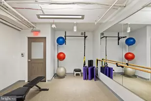 1250 S Washington St, Alexandria, VA 22314 - Photo 43