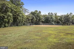 2702 Dartmouth Rd, Alexandria, VA 22314 - Photo 31