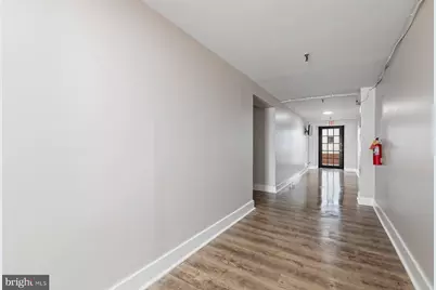 207 S Patrick Street #302, Alexandria, VA 22314 - Photo 21