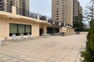 309 Yoakum Pkwy, Alexandria, VA 22304 - Photo 11