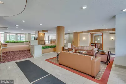 2500 N Van Dorn Street #521, Alexandria, VA 22302 - Photo 3