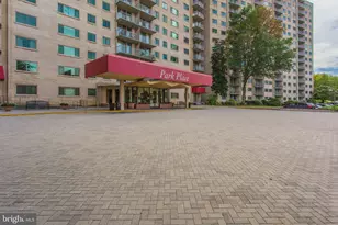 2500 N Van Dorn St, Alexandria, VA 22302 - Photo 1