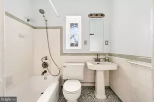 1455 Martha Custis Dr, Alexandria, VA 22302 - Photo 39