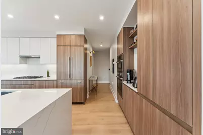 701 Swann Avenue #402, Alexandria, VA 22301 - Photo 5