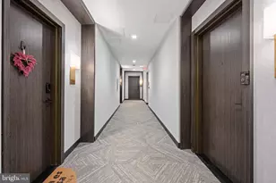 625 Slaters Ln, Alexandria, VA 22314 - Photo 11