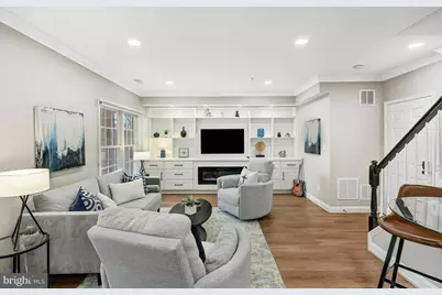 17 Alexander Street, Alexandria, VA 22314 - Photo 57