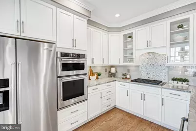 17 Alexander Street, Alexandria, VA 22314 - Photo 17