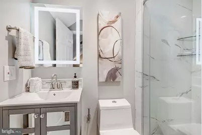 17 Alexander Street, Alexandria, VA 22314 - Photo 49
