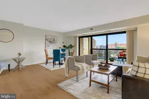 307 Yoakum Pkwy, Alexandria, VA 22304 - Photo 3