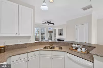 1716 Kingsgate Court, Alexandria, VA 22302 - Photo 27