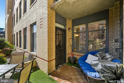 525 N Fayette Street #218, Alexandria, VA 22314 - Photo 9