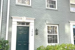 1410 Roundhouse Ln, Alexandria, VA 22314 - Photo 1