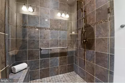 716 Diamond Avenue, Alexandria, VA 22301 - Photo 21