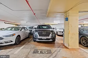 309 Holland Ln, Alexandria, VA 22314 - Photo 27