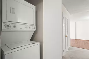 5300 Holmes Run Pkwy, Alexandria, VA 22304 - Photo 25