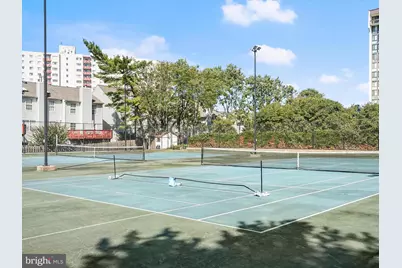 5300 Holmes Run Parkway #402, Alexandria, VA 22304 - Photo 47