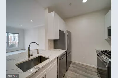 4850 Eisenhower Avenue #218, Alexandria, VA 22304 - Photo 17