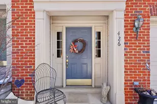 426 Stanton Pl, Alexandria, VA 22304 - Photo 3