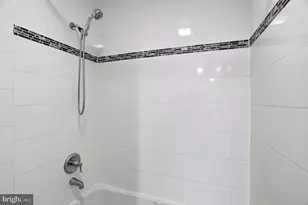 3309 Wyndham Cir, Alexandria, VA 22302 - Photo 15