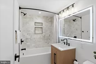 501 Slaters Ln, Alexandria, VA 22314 - Photo 25