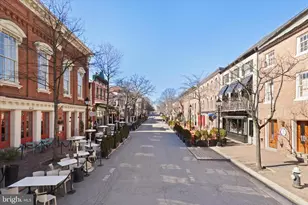 501 Slaters Ln, Alexandria, VA 22314 - Photo 37