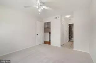 3309 Wyndham Cir, Alexandria, VA 22302 - Photo 21
