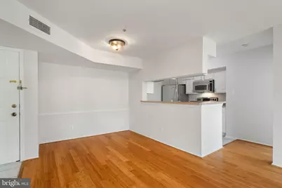 3309 Wyndham Circle #2186, Alexandria, VA 22302 - Photo 11