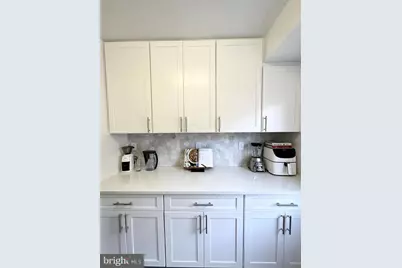 718 S Washington Street #302, Alexandria, VA 22314 - Photo 25