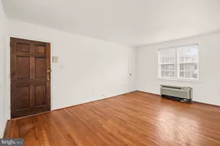 2 Auburn Ct, Alexandria, VA 22305 - Photo 5
