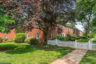 2 Auburn Ct, Alexandria, VA 22305 - Photo 21