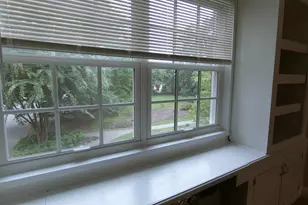 1734 W Abingdon Dr, Alexandria, VA 22314 - Photo 9